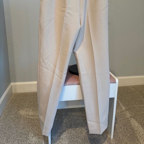 Abercrombie Slim Straight Tailored Pant in size 28R - Picture 3 of 5